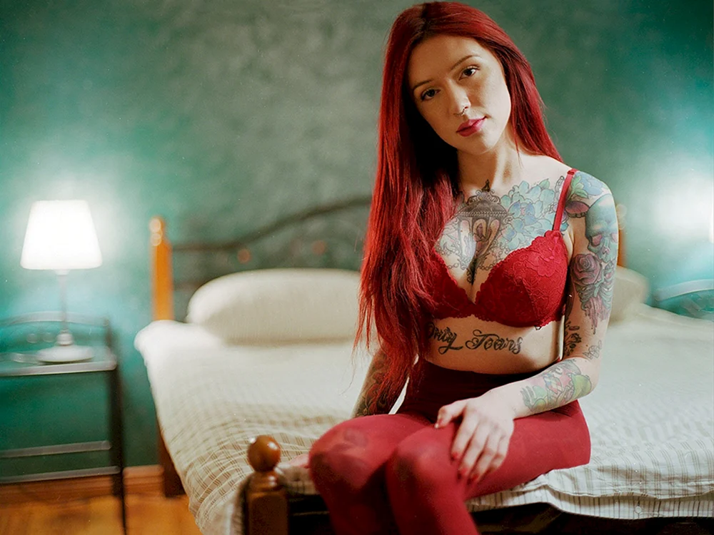 Model CALLMEBADGIRL