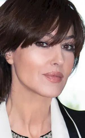 Monica Bellucci mit Kurzhaarschnitt 2020