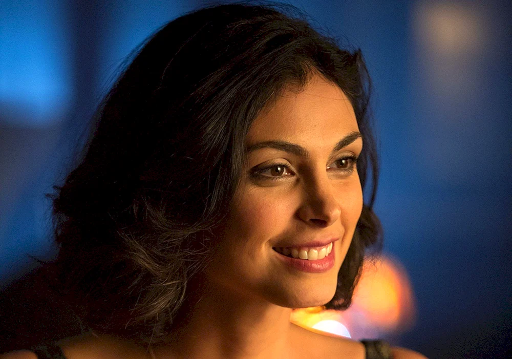 Morena Baccarin. Baccarin