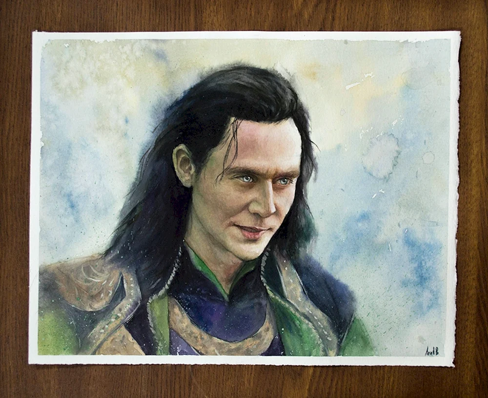 Tom Hiddleston Loki