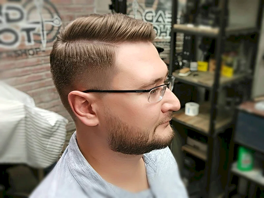Barbershop Fade-Haarschnitt