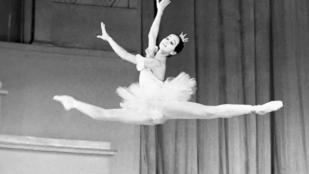 Nadezhda Pavlova Ballerina