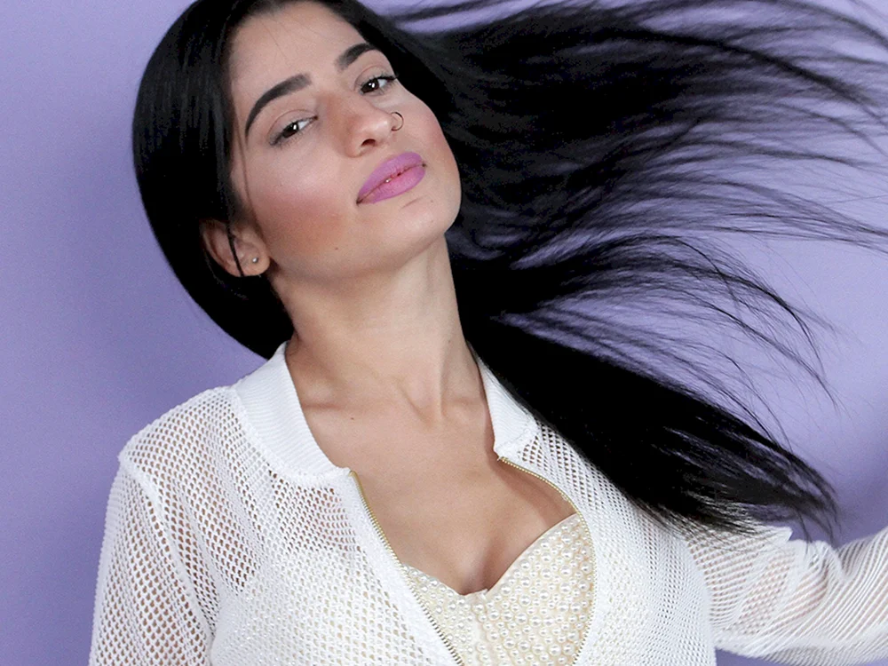 Nadia Ali
