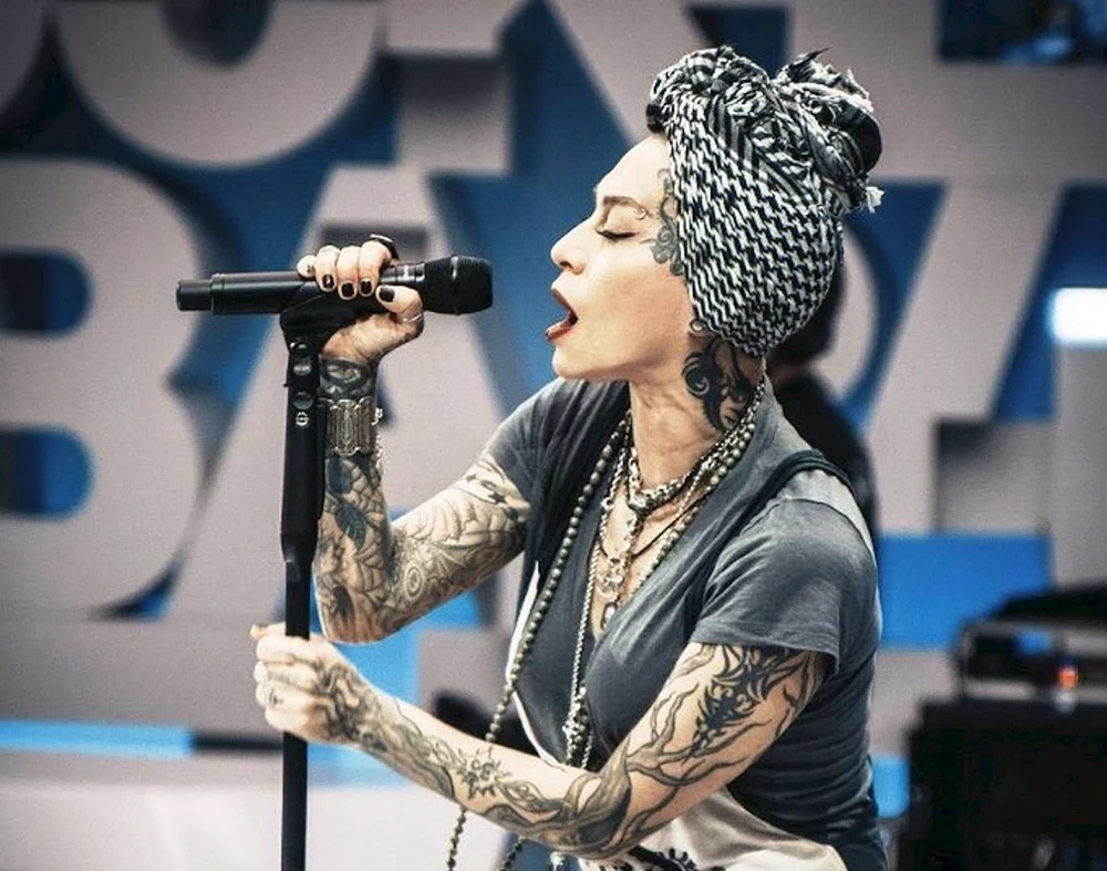 Nargiz Zakirova