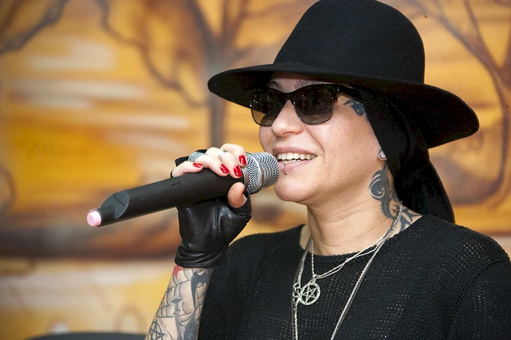Nargiz Zakirova