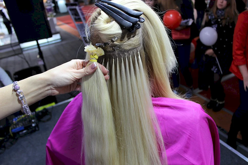 Haarverlängerungskapseln für Haarverlängerungen