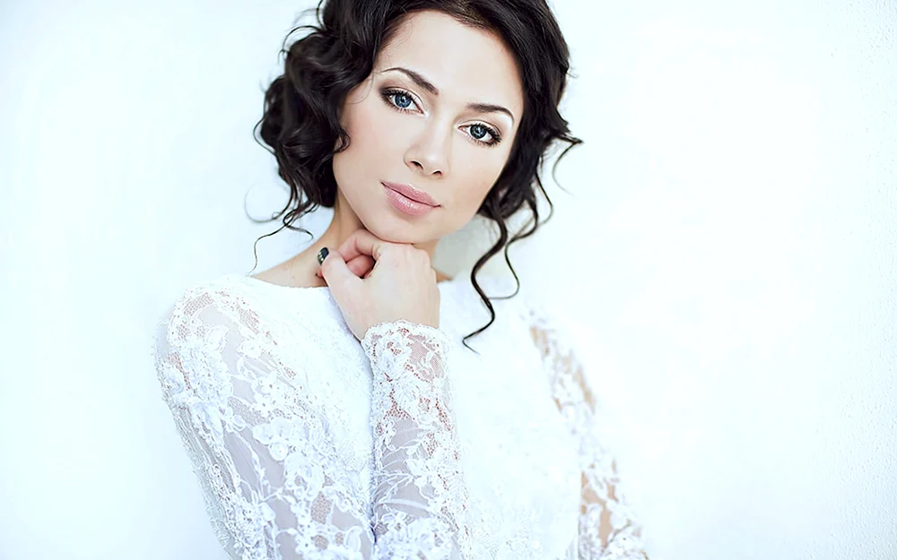 Nastasia Samburskaya schauspielerin. Schauspielerin