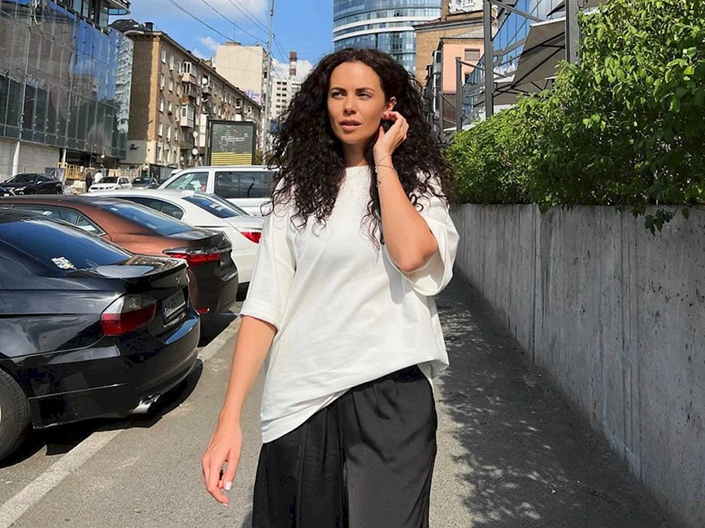 Nastya Kamenskikh 2022