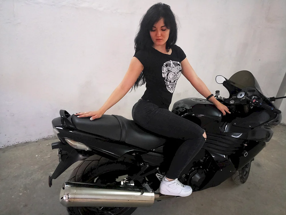 Nastya Fog Motorrad