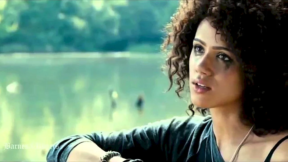 Nathalie Emmanuel Missandei