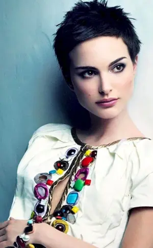 Natalie Portman Kurzhaarschnitt