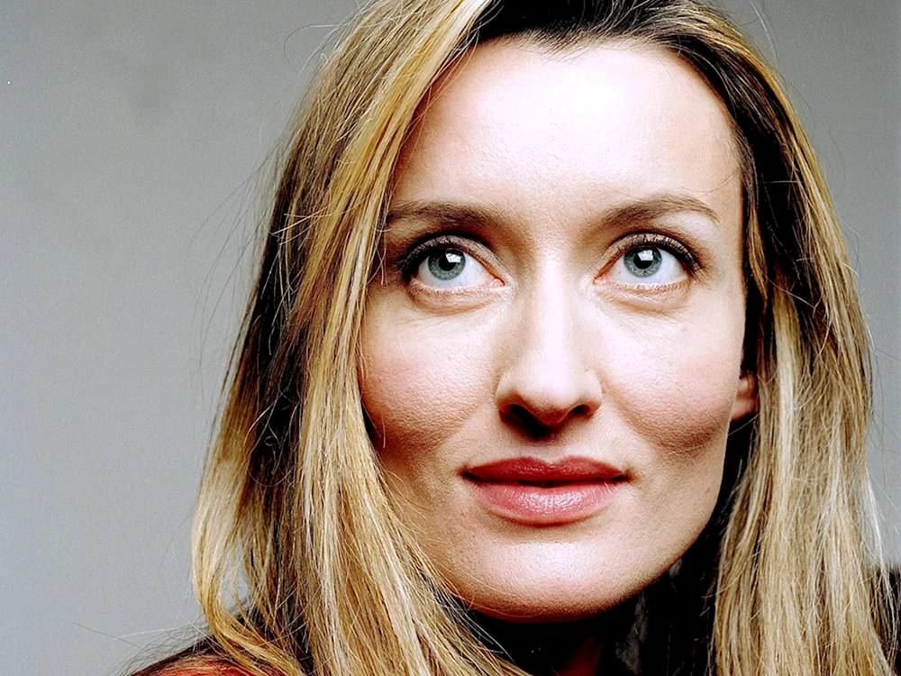 Natasha MAKELHOUN Schauspielerin