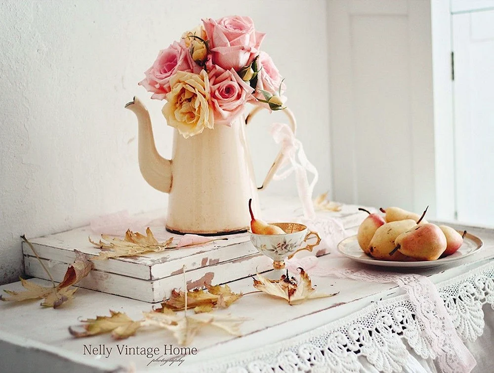 Fotostillleben mit Blumen und Obst