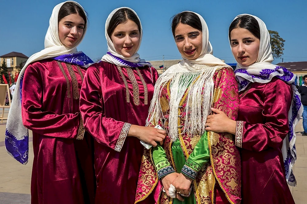 Nationaltracht der Völker Dagestans Darginer