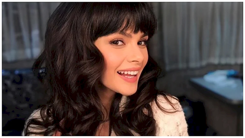 Hande Erçel Eda Erçel