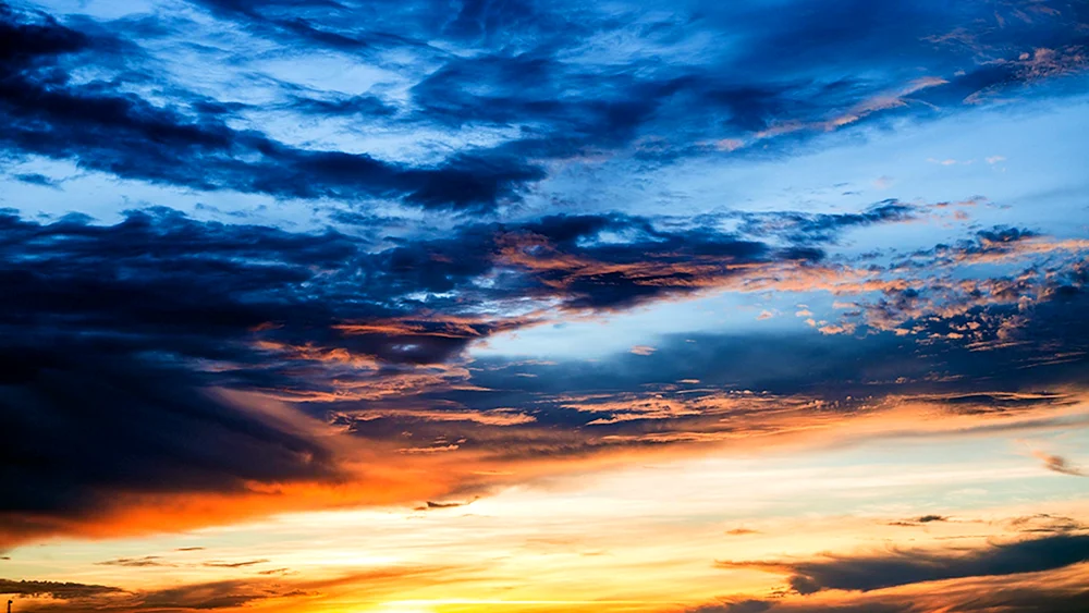 Blauer Himmel