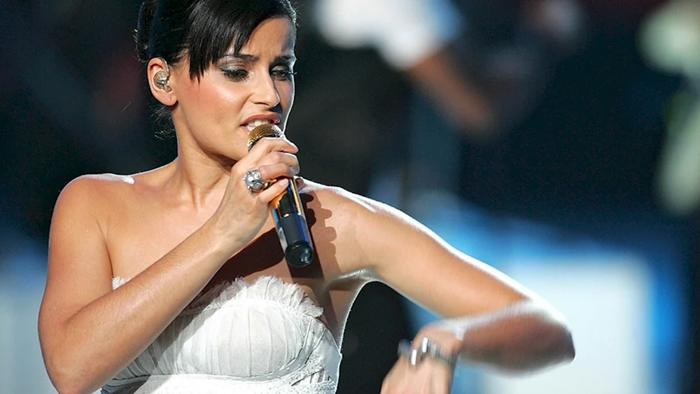 Nelly Furtado 2007