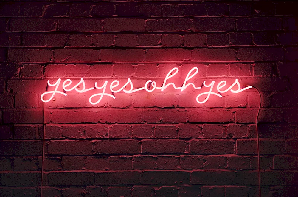Neon Zeichen an der Wand