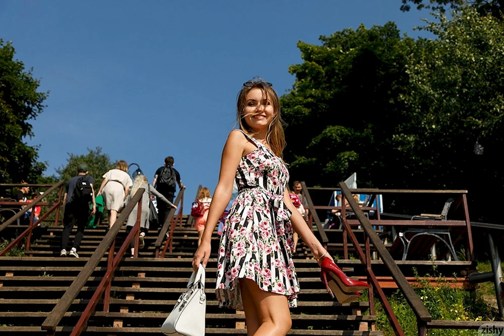 Nicole Ross Stepan Kvardakov