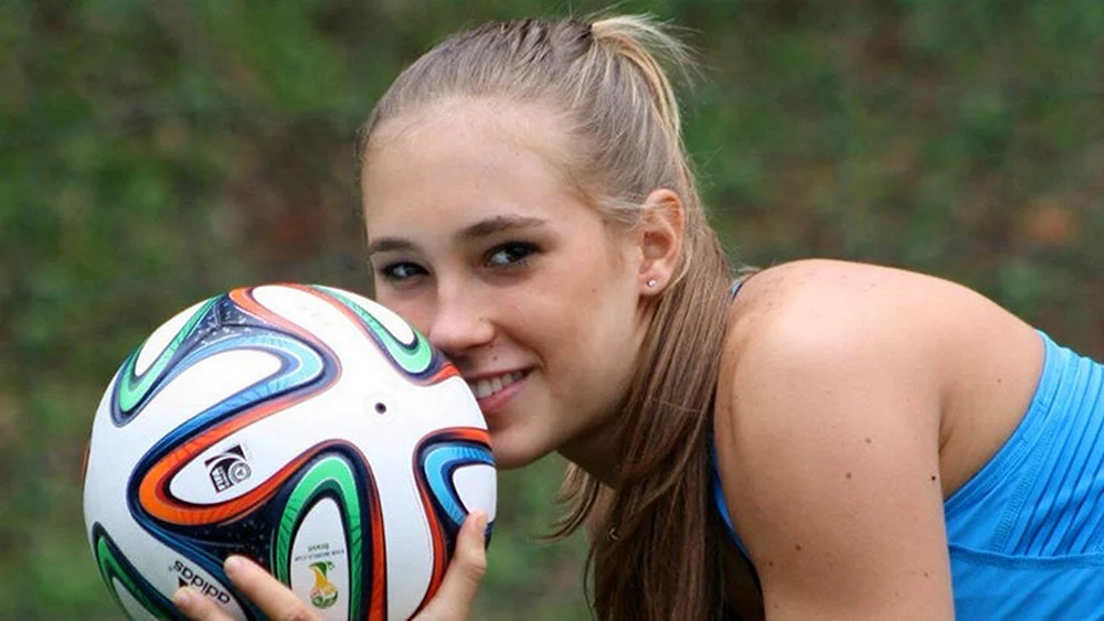 Nicole Fußballspieler