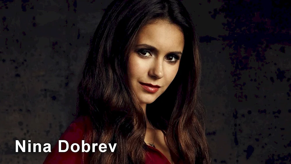 Nina Dobrev