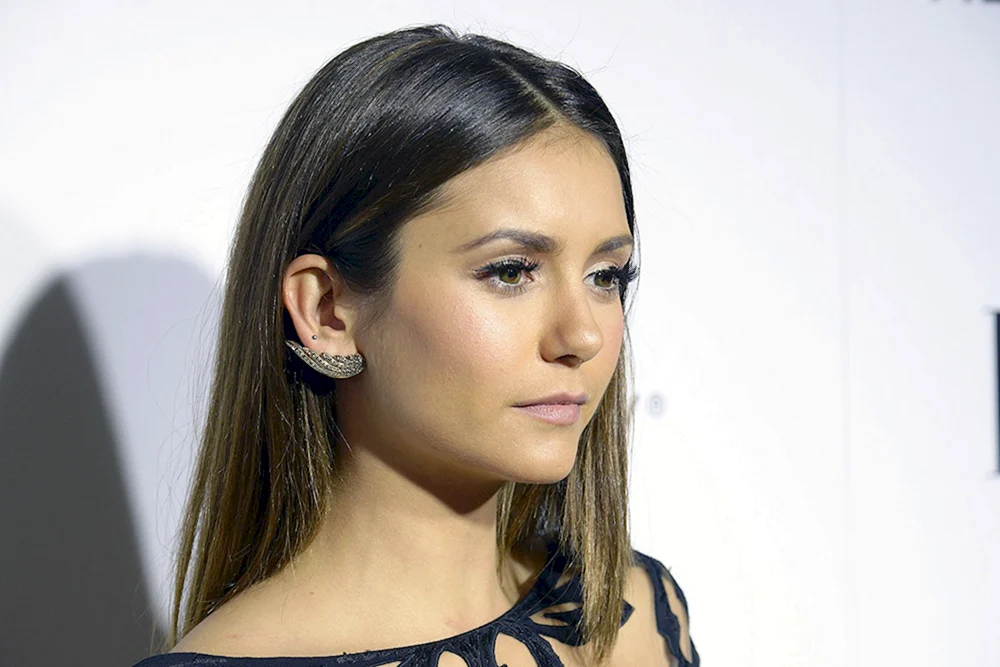 Nina Dobrev Nina Dobrev Nina Dobrev Nina Dobrev Nina Dobrev Schauspielerin