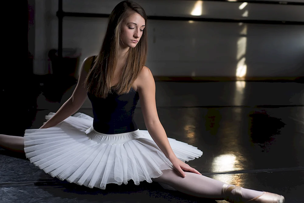 Nina Kaptsova Ballerina