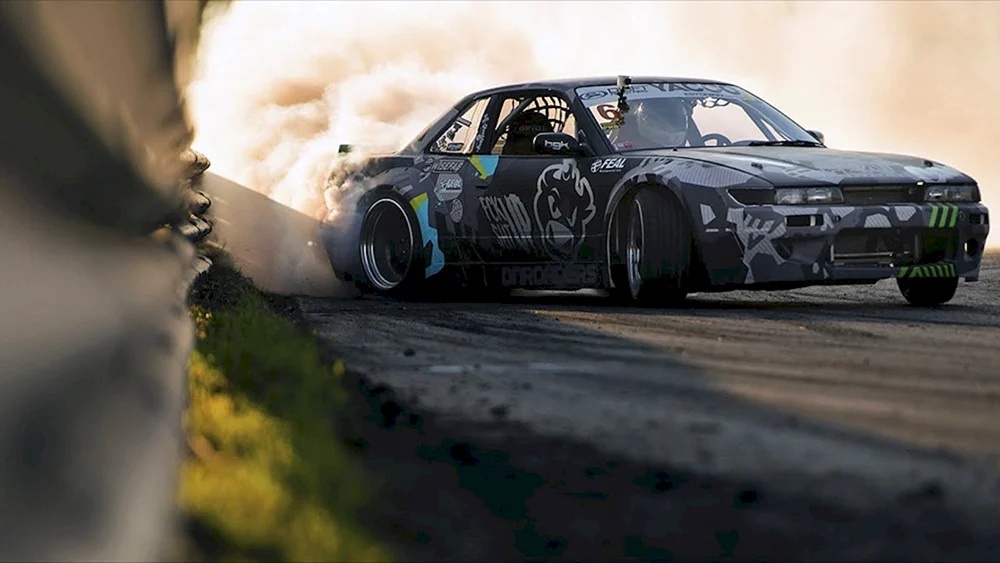 Nissan Silvia s13