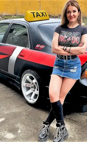 Nastyas Nissan Skyline p33 Nastya Nebel