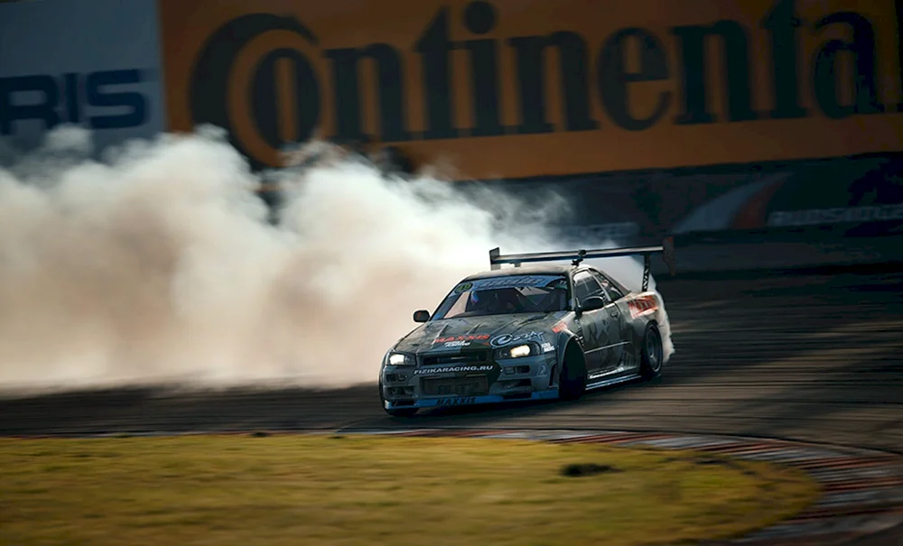 Nissan Skyline GTR r34 Drift
