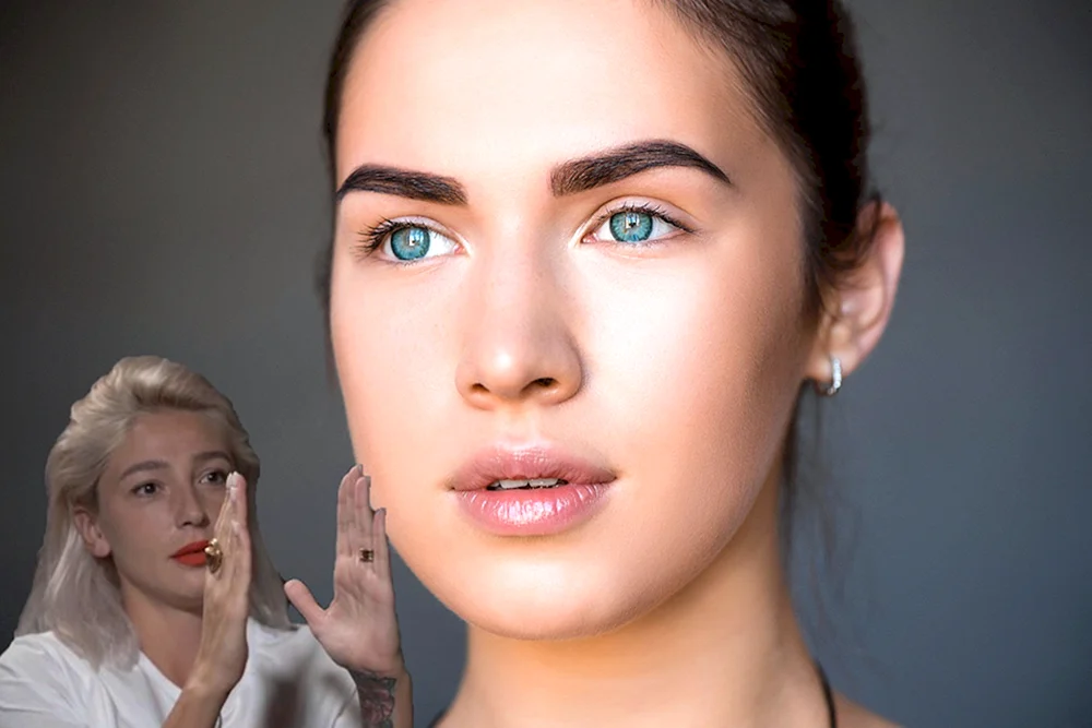 Nudis Make-up. Megan Fox