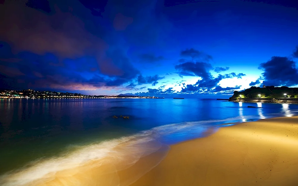 Nachtlicher Strand