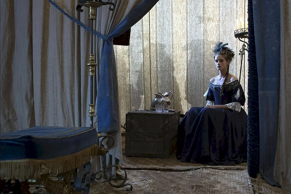 Noémi Schmidt Versailles