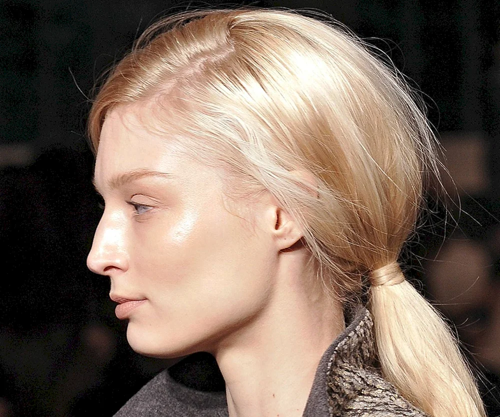 Blondierung der Haare