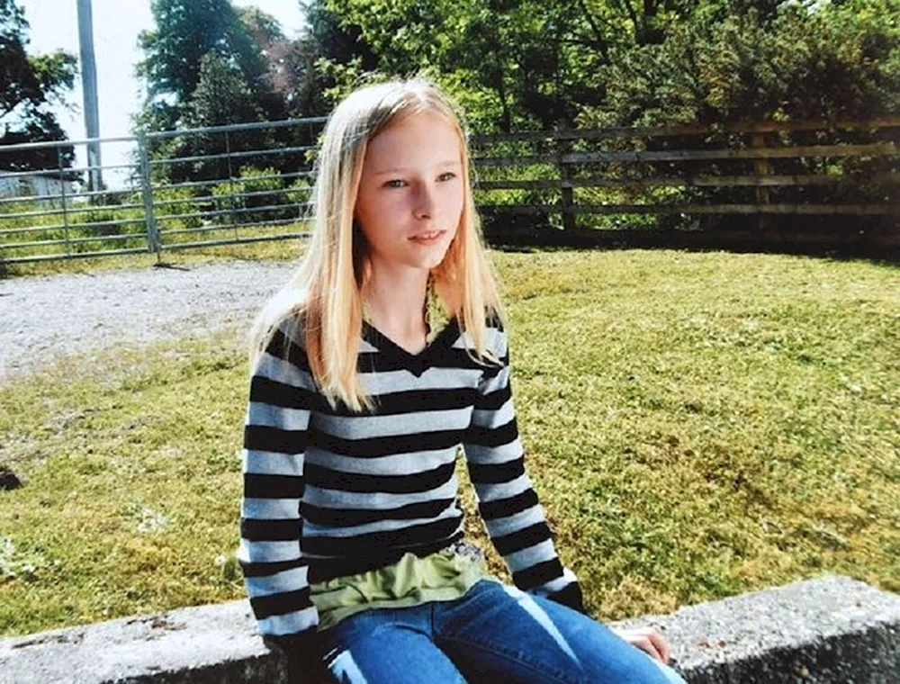 Ein normales Mädchen im Teenageralter