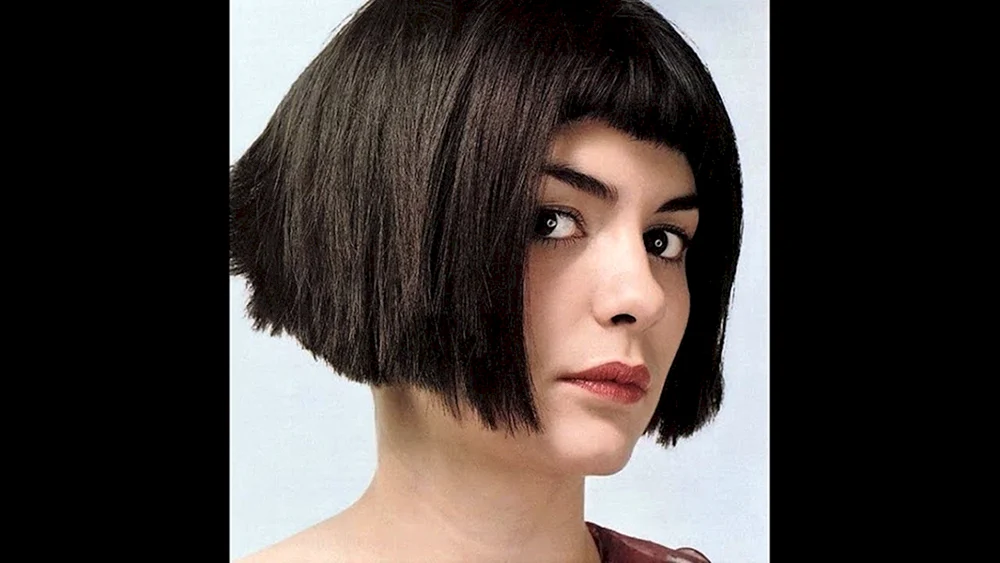 Audrey Totou Amelie Haarschnitt