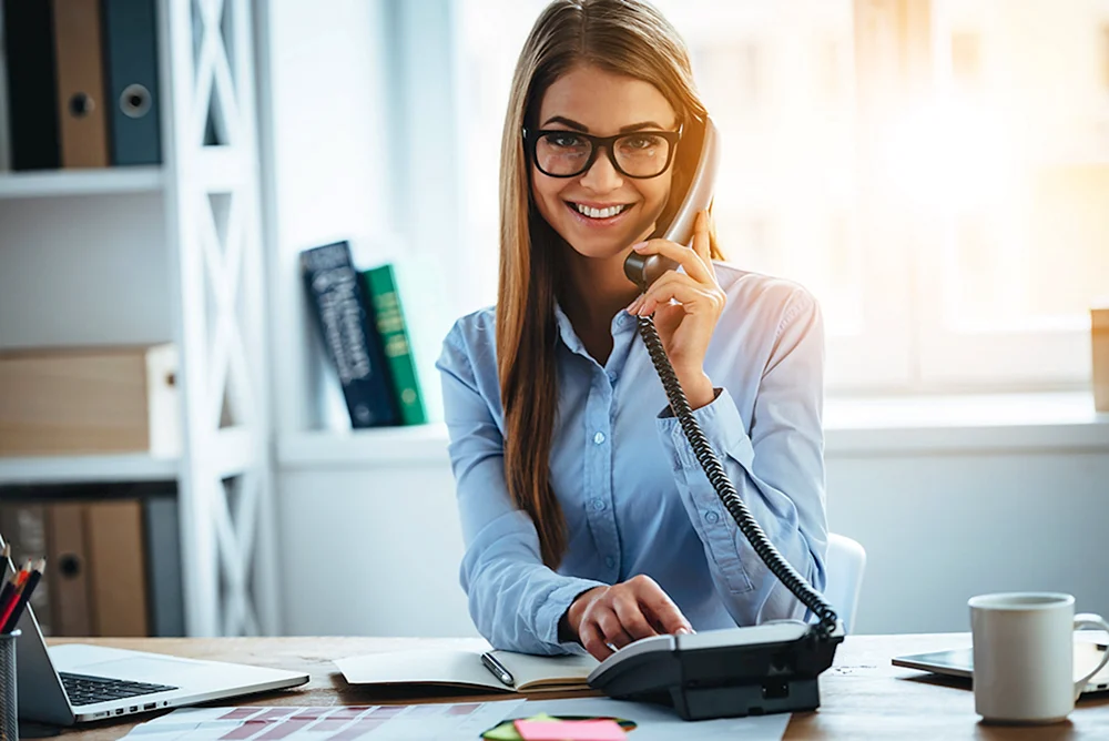 Frau im Büro