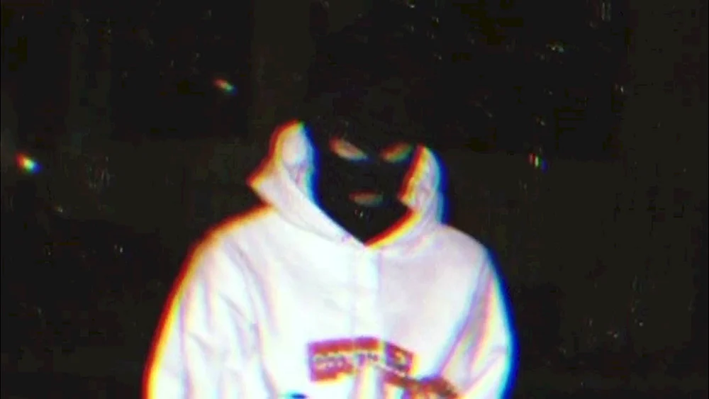 Ofnik in einer Maske