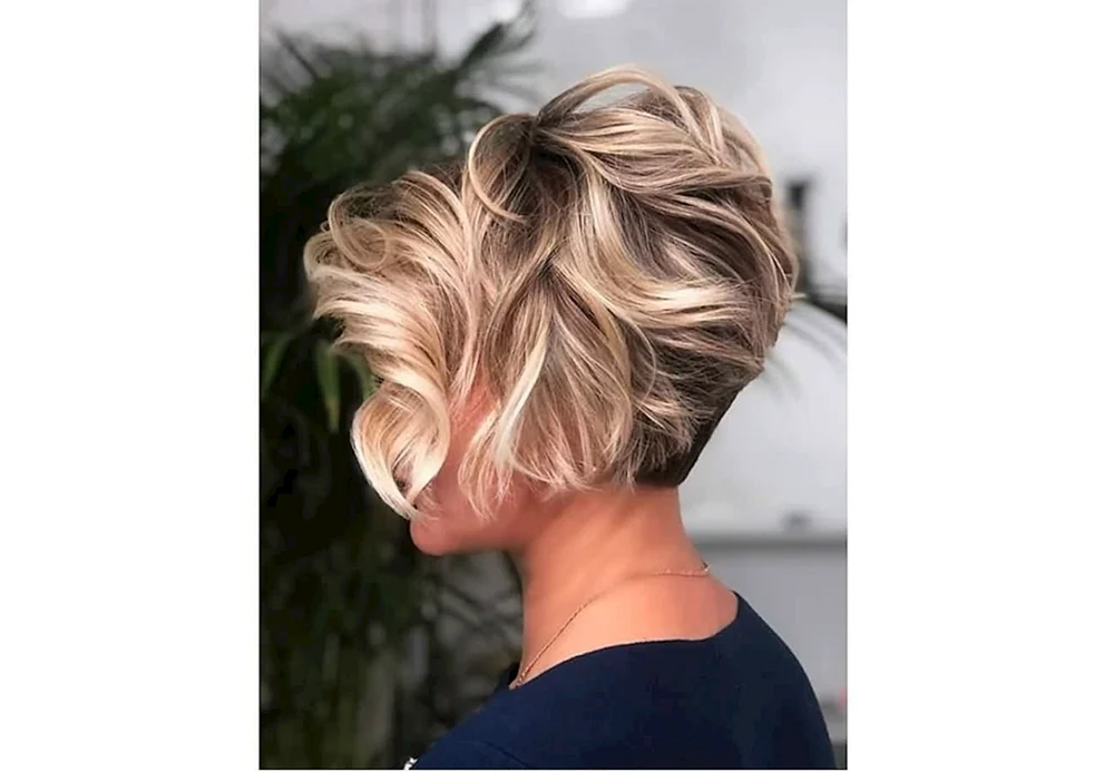 Abendfrisuren mit Pony