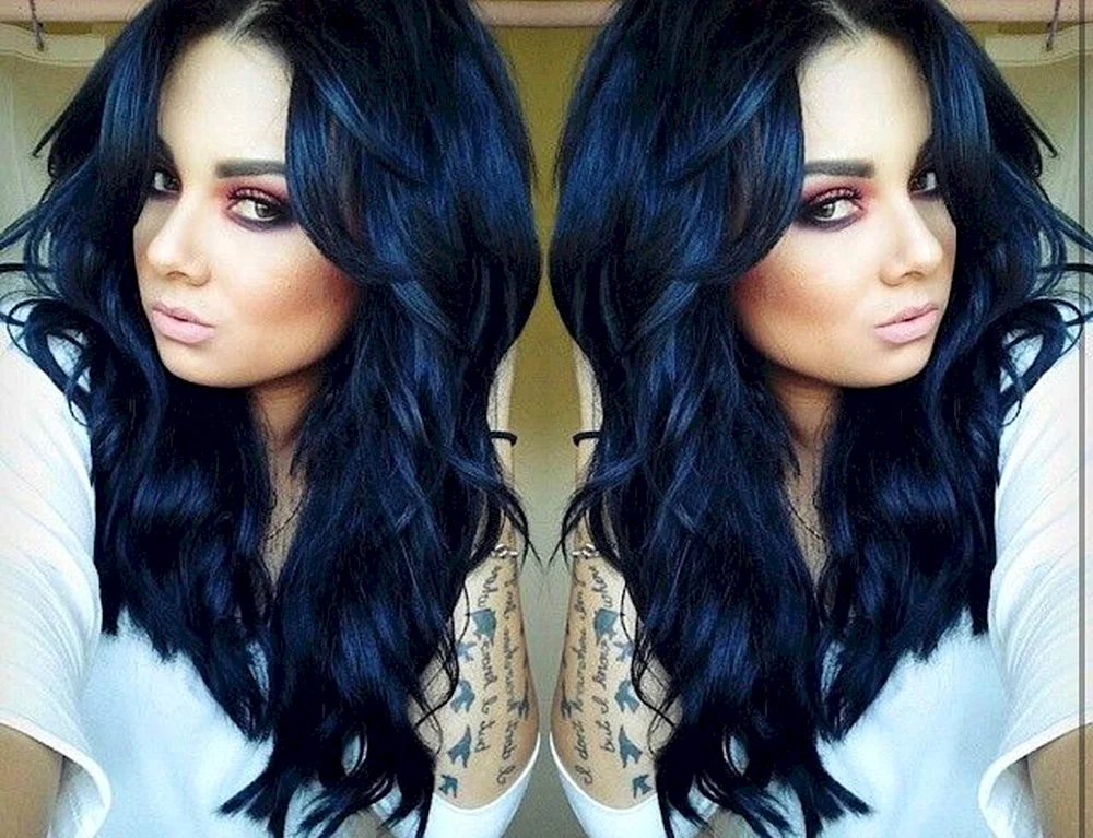 Eisige schwarze HaarfärbungOmbré-Balayage-Asche