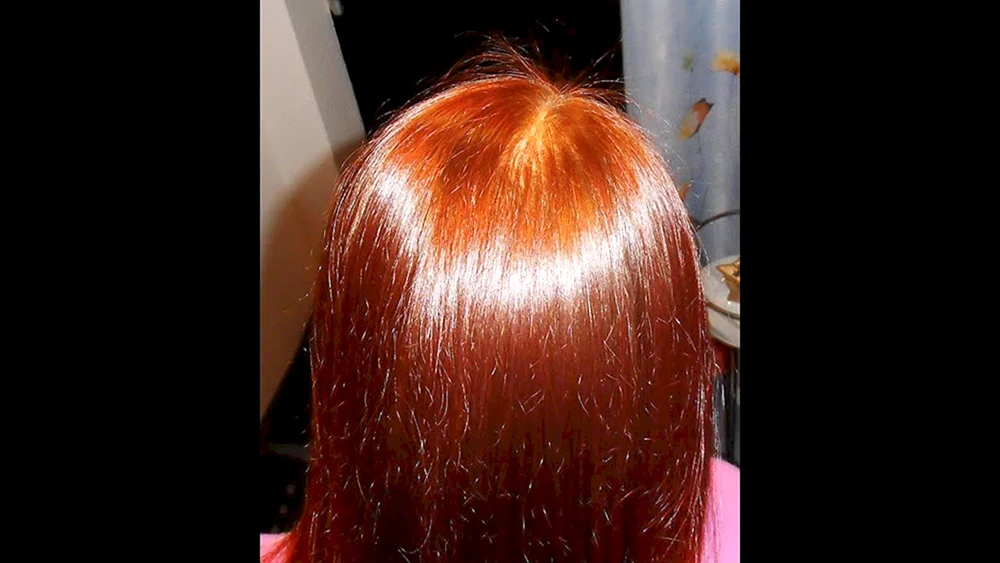 Tonic 5.35 red amber auf dunklem Haar