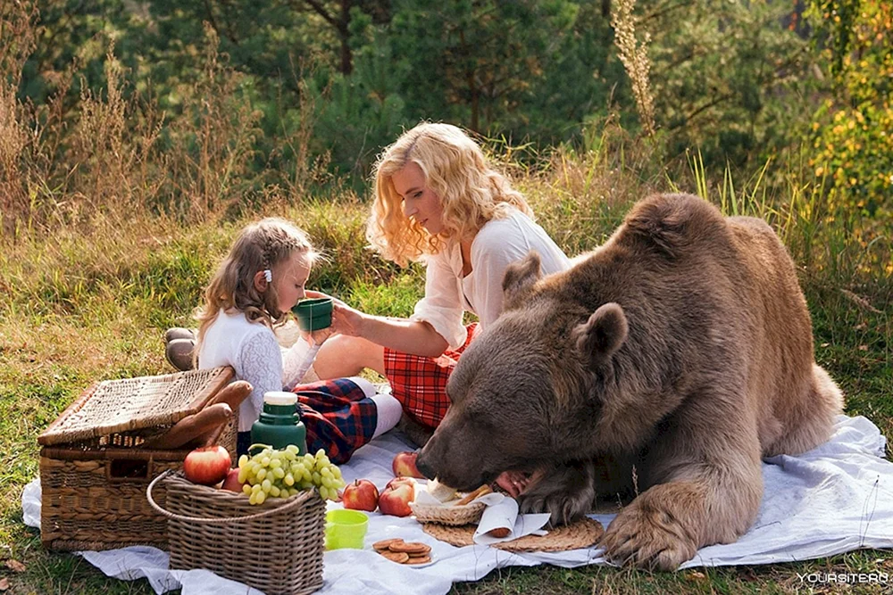 Olga Barantseva und Stepan der Bär