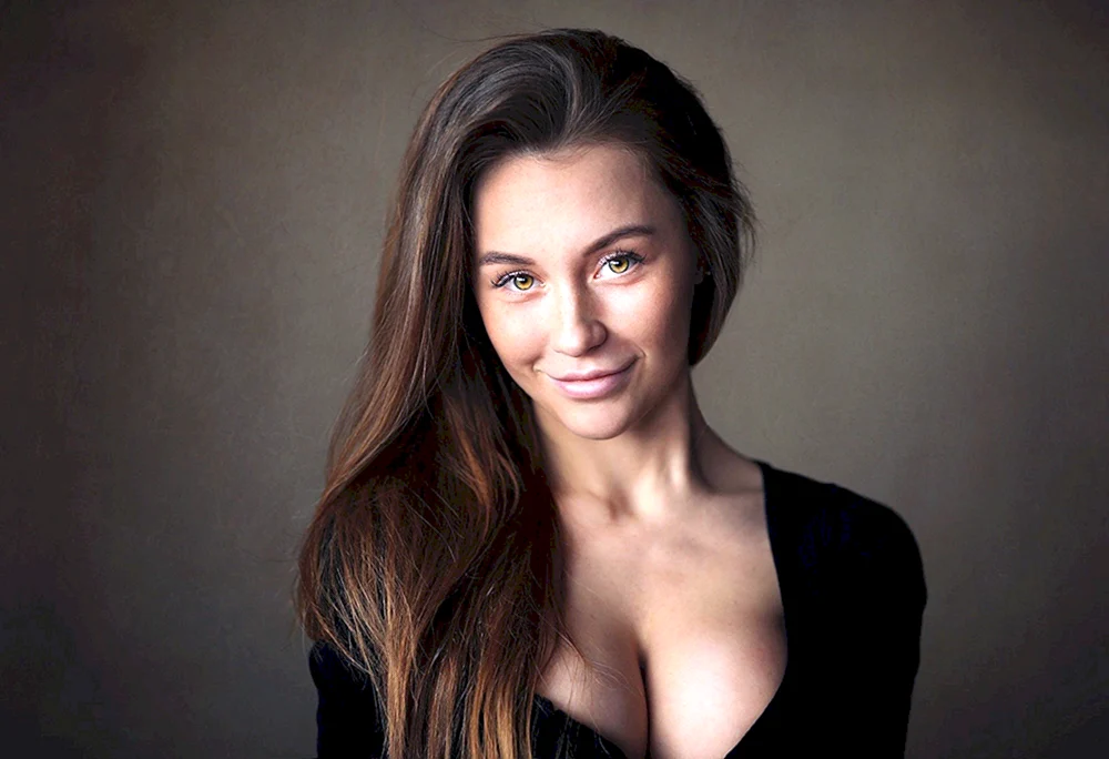 Olga Kurylenko