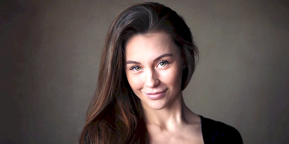 Olga Katyschewa Sean Archer