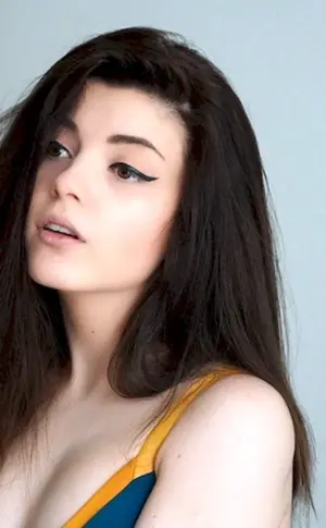 Olga Saxon Olyasha