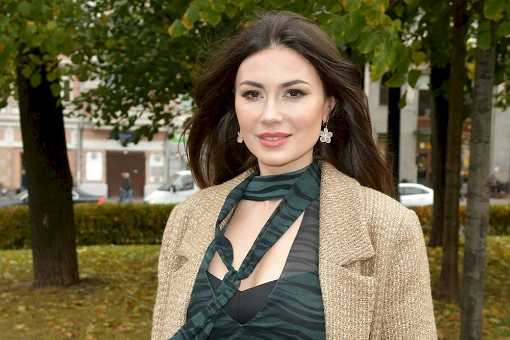 Olga Ushakova TV-Moderatorin