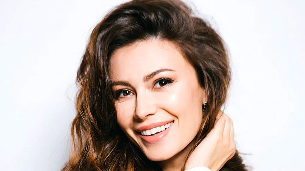 Olga Ushakova TV-Moderatorin
