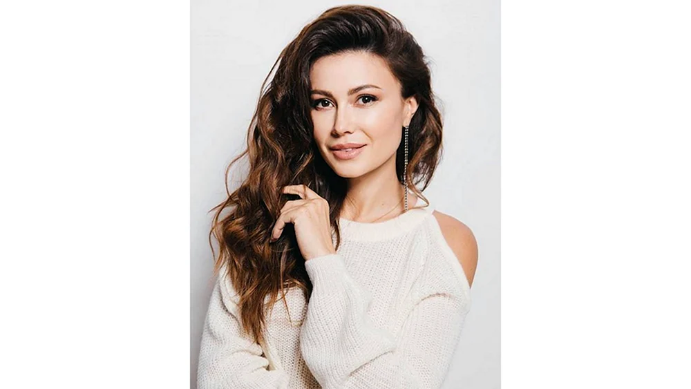 Olga Ushakova TV-Moderatorin