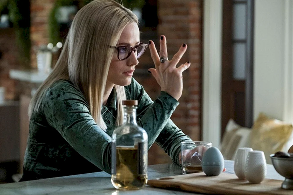 Olivia Taylor Dudley 2020