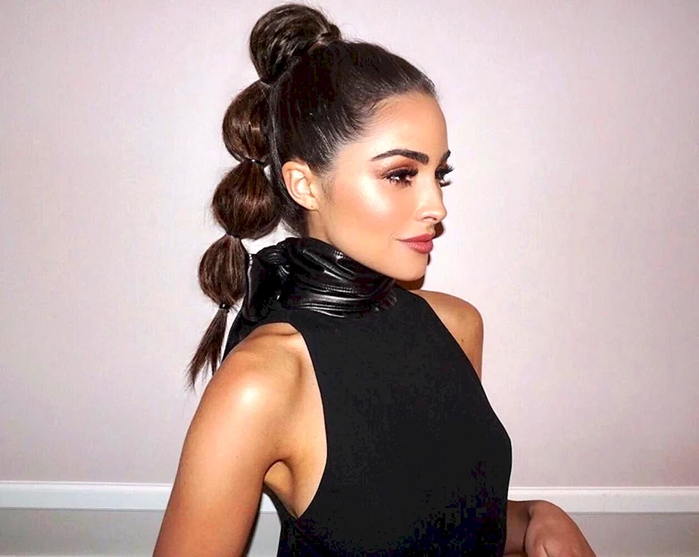Olivia Culpo hoher Pferdeschwanz